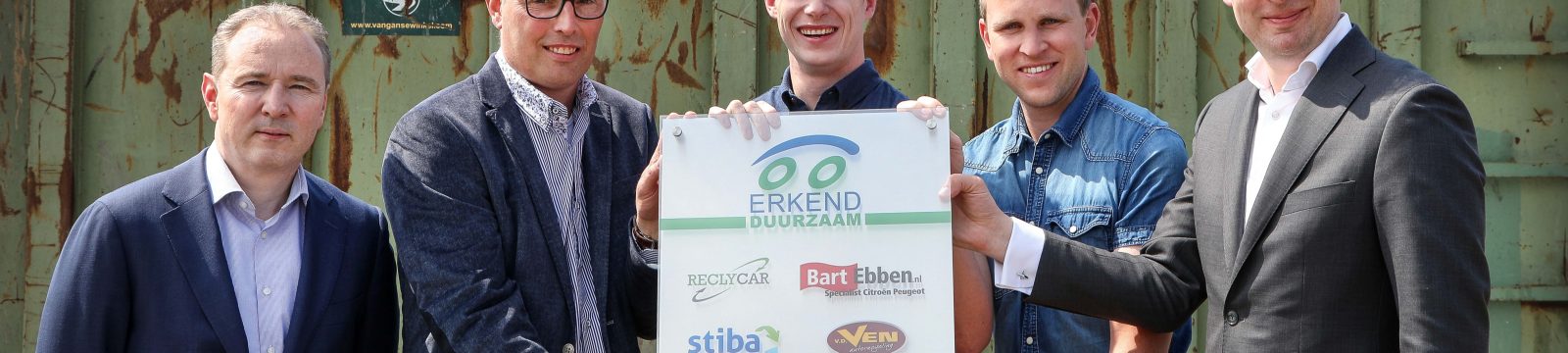 Autodemontagebedrijven kiezen voor Erkend Duurzaam Erkend duurzaam certificaat uitreiking bij autosloperij